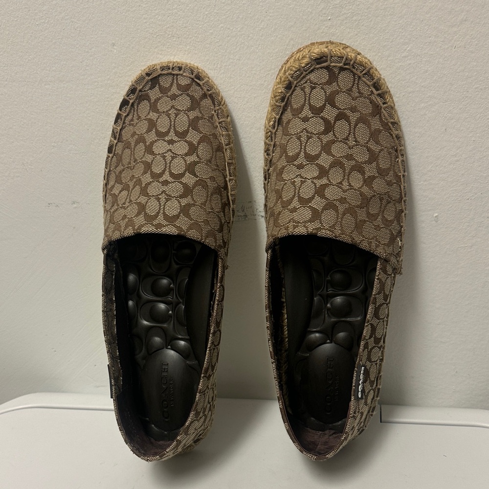 Coach signature jacquard espadrille flats. Brown Espadrille, Soft padded in sole - Picture 1 of 10